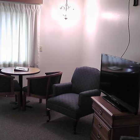 Hixton Motel 95 & Campground מראה חיצוני תמונה